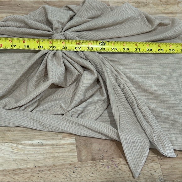 Forever 21 Sleeveless Bodycon Ruched Tie Waist Mini Dress Sz medium - Picture 8 of 9